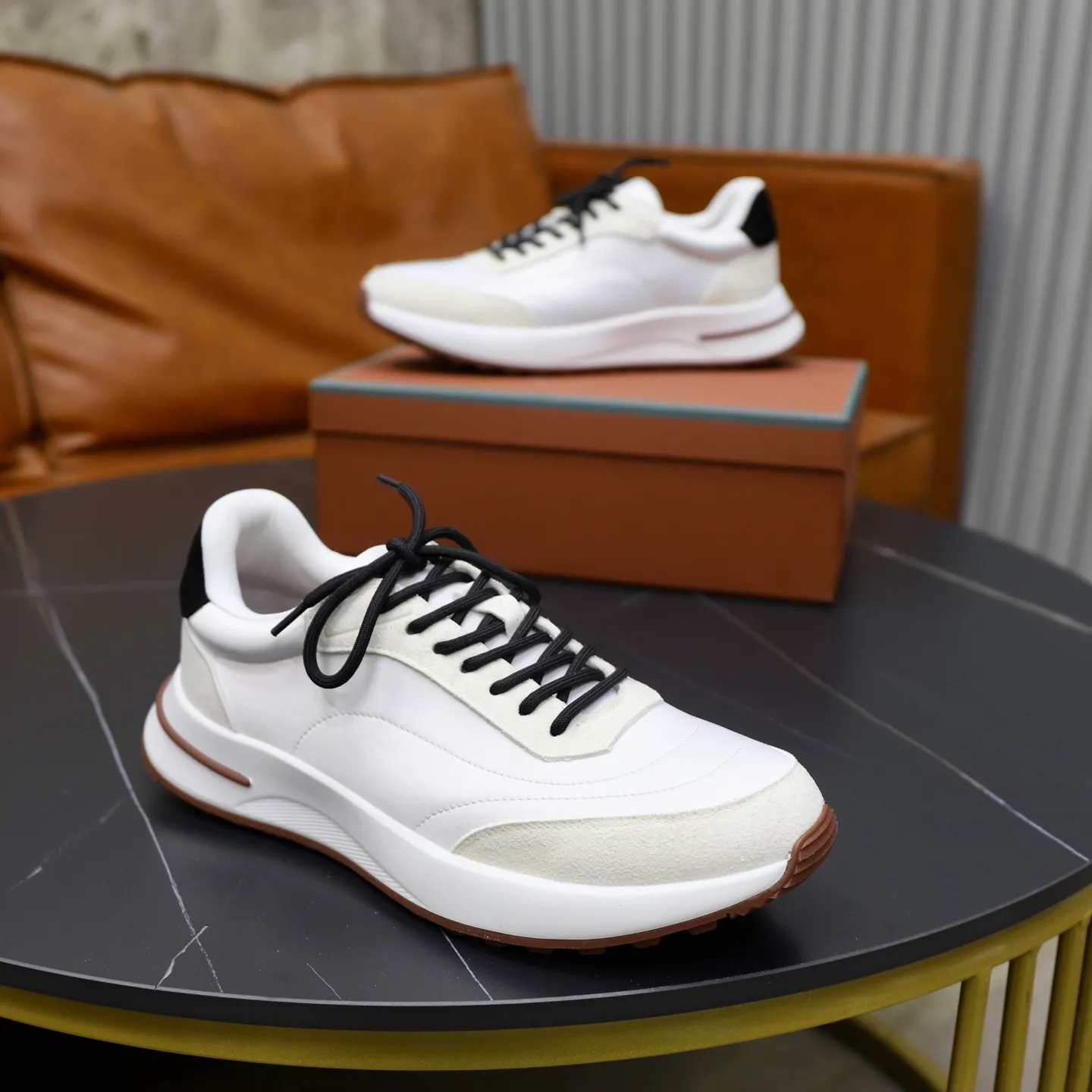 Ex-factory price: 462💰Loropiana LP men's shoes ♞size; 38-44 "45. Customized" original leather splicing. It is really easy to wear, lazy, relaxed, casual, perfect comfort, and there are many color choices, and they all look good with clothes. Is it true that Loropiana can bring social value? “Loropiana is the best thing money can buy”
